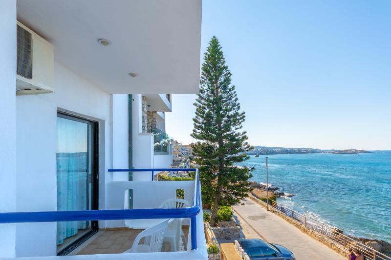 Athina Inn Hersonissos  Ngoại thất bức ảnh