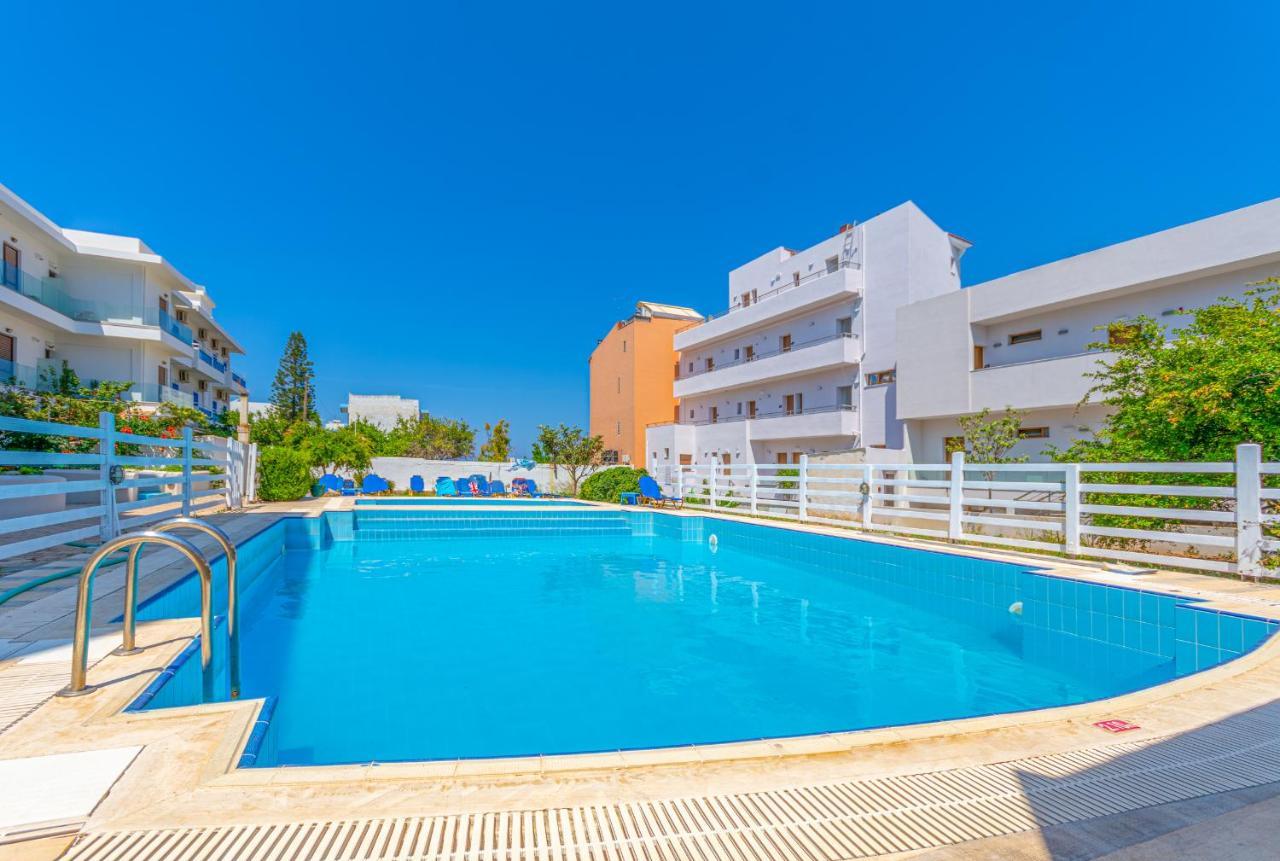 Athina Inn Hersonissos  Ngoại thất bức ảnh