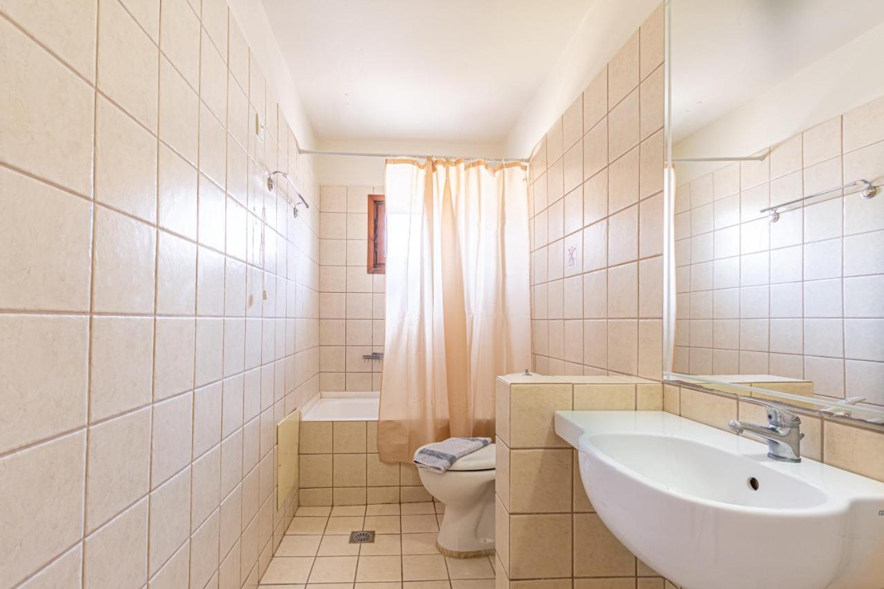 Athina Inn Hersonissos  Ngoại thất bức ảnh