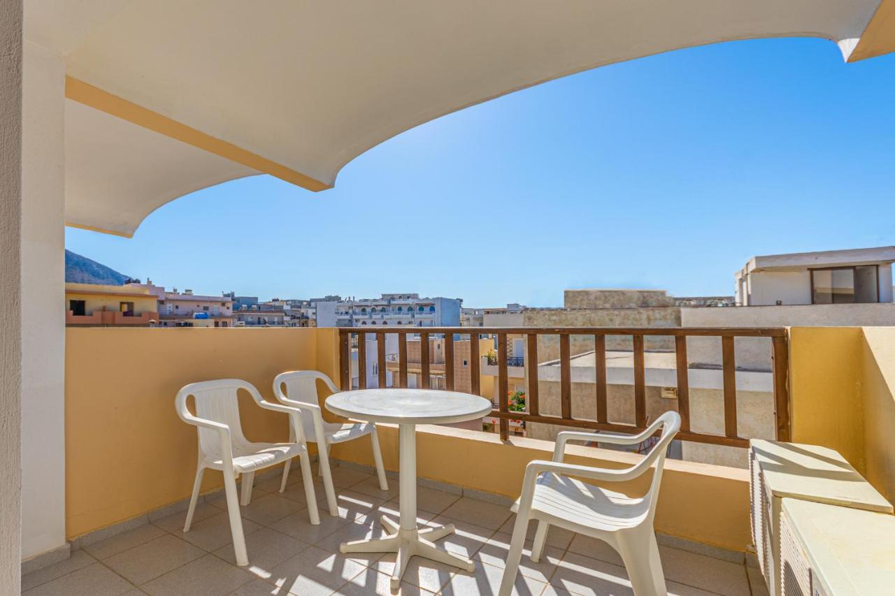 Athina Inn Hersonissos  Ngoại thất bức ảnh