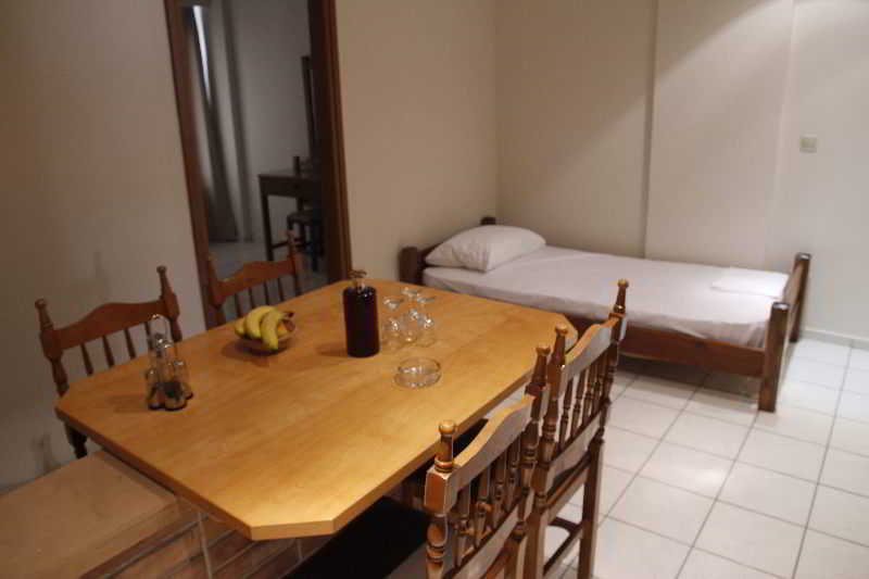 Athina Inn Hersonissos  Ngoại thất bức ảnh