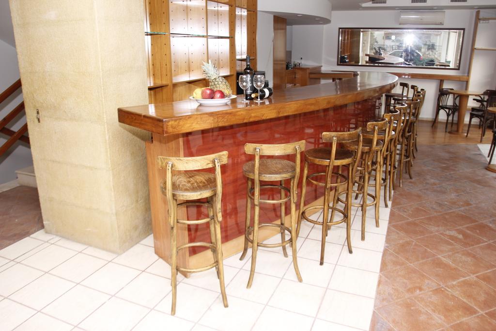 Athina Inn Hersonissos  Ngoại thất bức ảnh