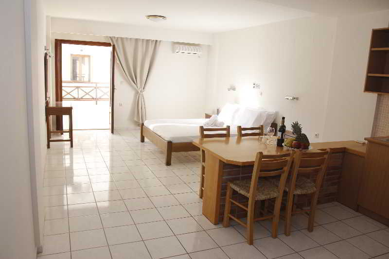 Athina Inn Hersonissos  Ngoại thất bức ảnh