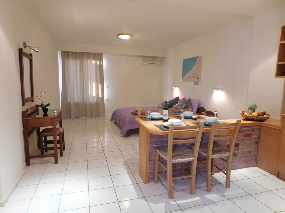 Athina Inn Hersonissos  Ngoại thất bức ảnh