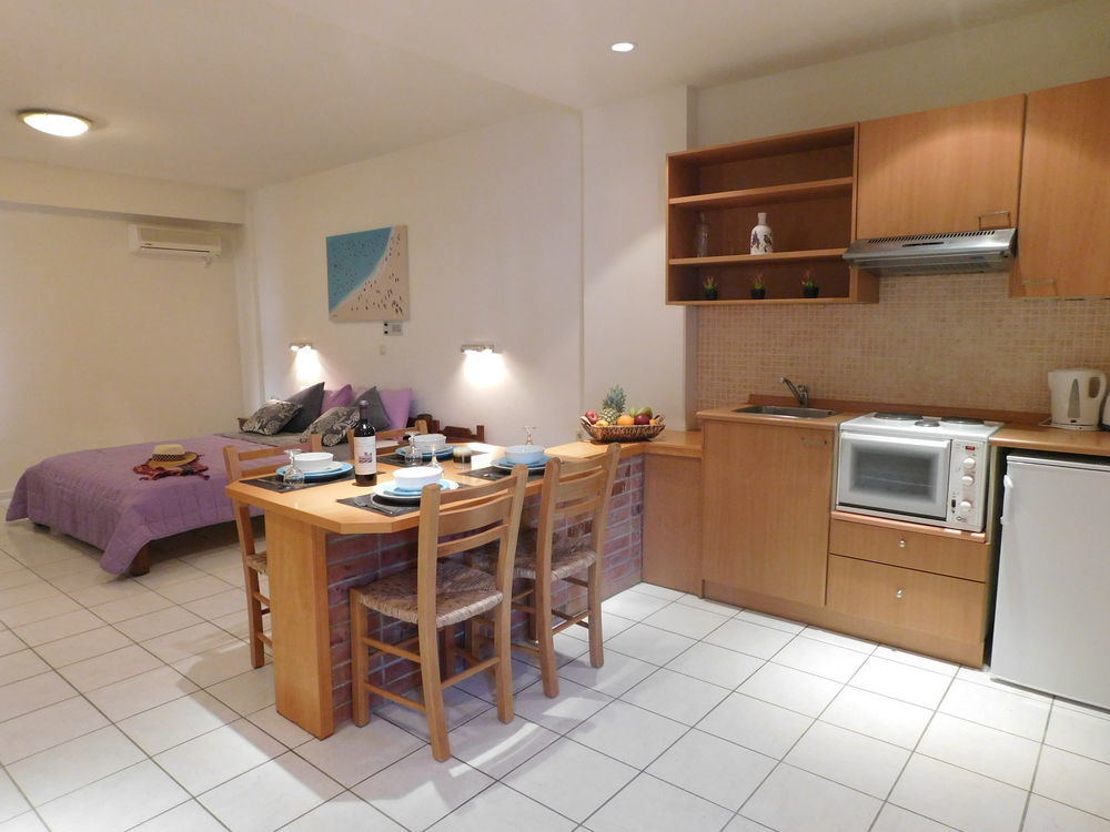 Athina Inn Hersonissos  Ngoại thất bức ảnh